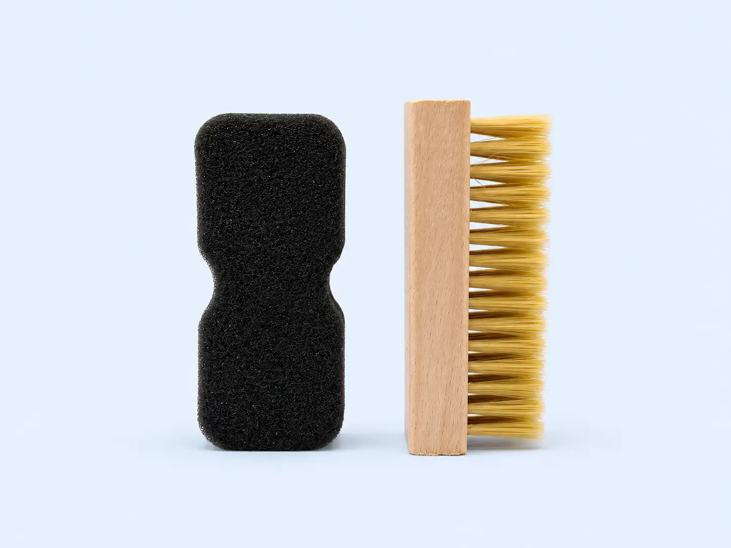 Applicator sponge and wooden hat brush